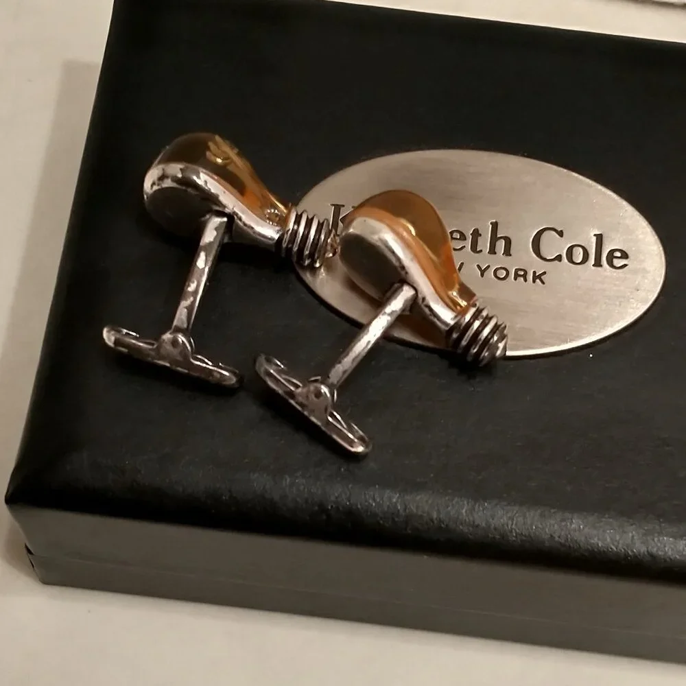 VINTAGE KENNETH COLE CUFFLINKS in BOX
